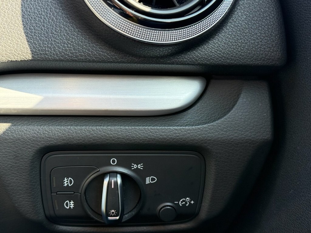 Used Audi A3 2015 for sale - 76338345: Photo 39