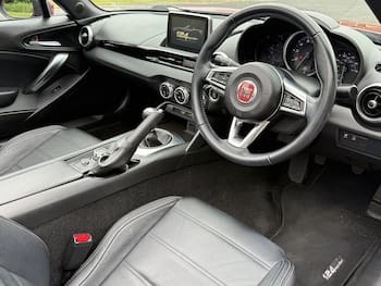 Used Fiat 124 Spider 2017 for sale - 79680463: Photo