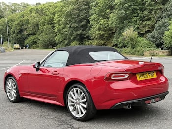 Used Fiat 124 Spider 2017 for sale - 79680463: Photo