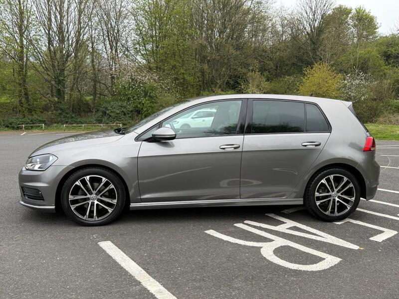 Used Volkswagen Golf 2016 for sale - 77850789: Photo 11