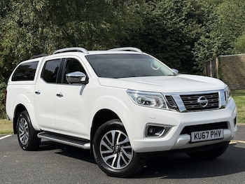 Used Nissan Navara 2017 for sale - 79423197: Photo