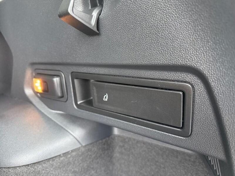 Used Volkswagen Tiguan Allspace 2019 for sale - 77850833: Photo 43