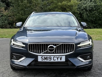 Used Volvo V60 2019 for sale - 79514495: Photo