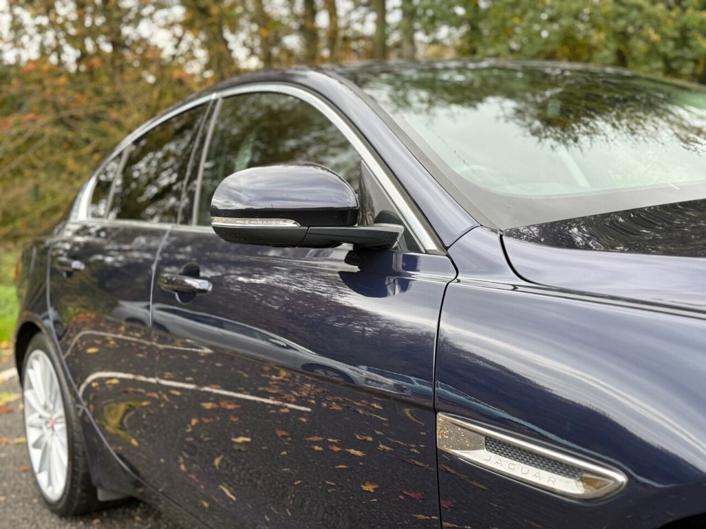 Used Jaguar XE 2017 for sale - 76417841: Photo 22