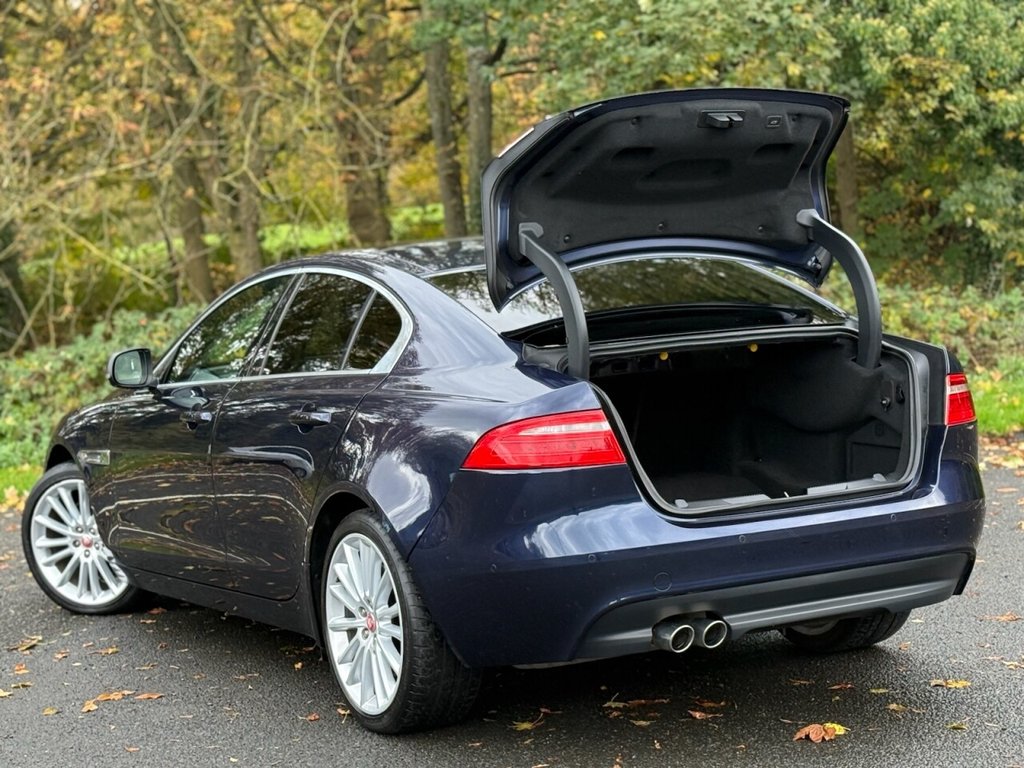 Used Jaguar XE 2017 for sale - 76417841: Photo 24