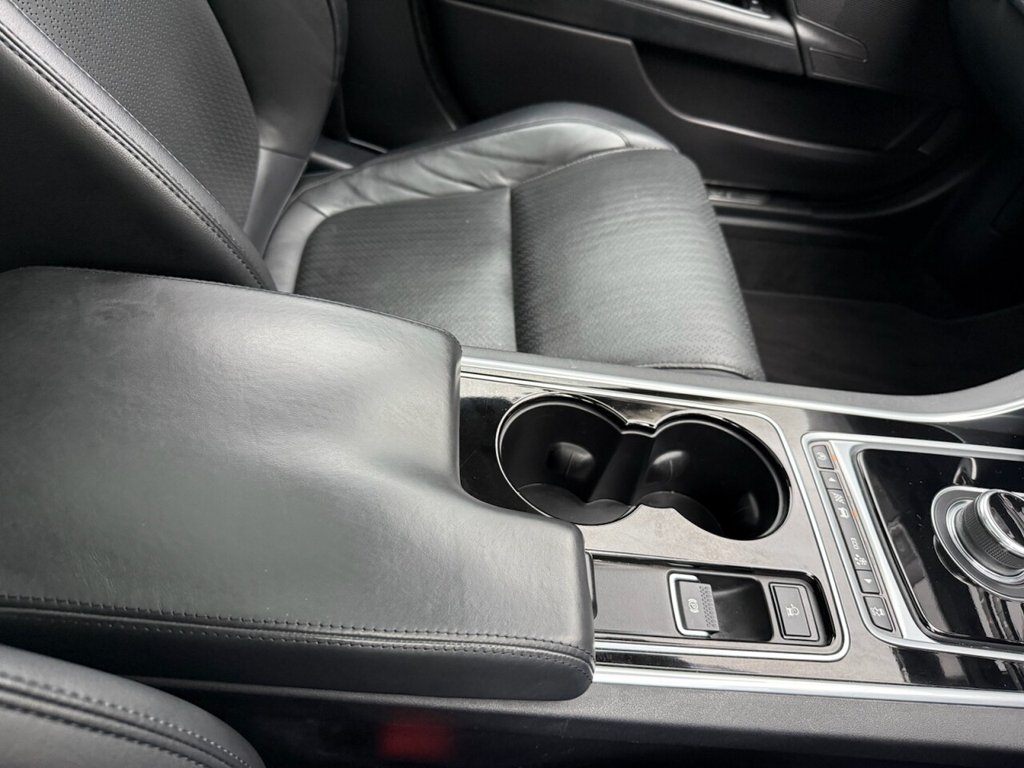 Used Jaguar XE 2017 for sale - 76417841: Photo 34