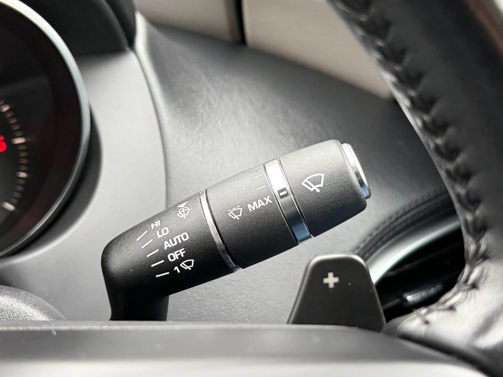 Used Jaguar XE 2017 for sale - 76417841: Photo 38