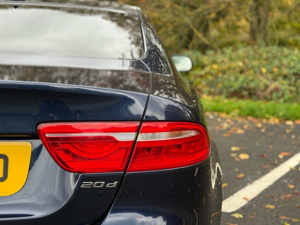 Used Jaguar XE 2017 for sale - 76417841: Photo 40