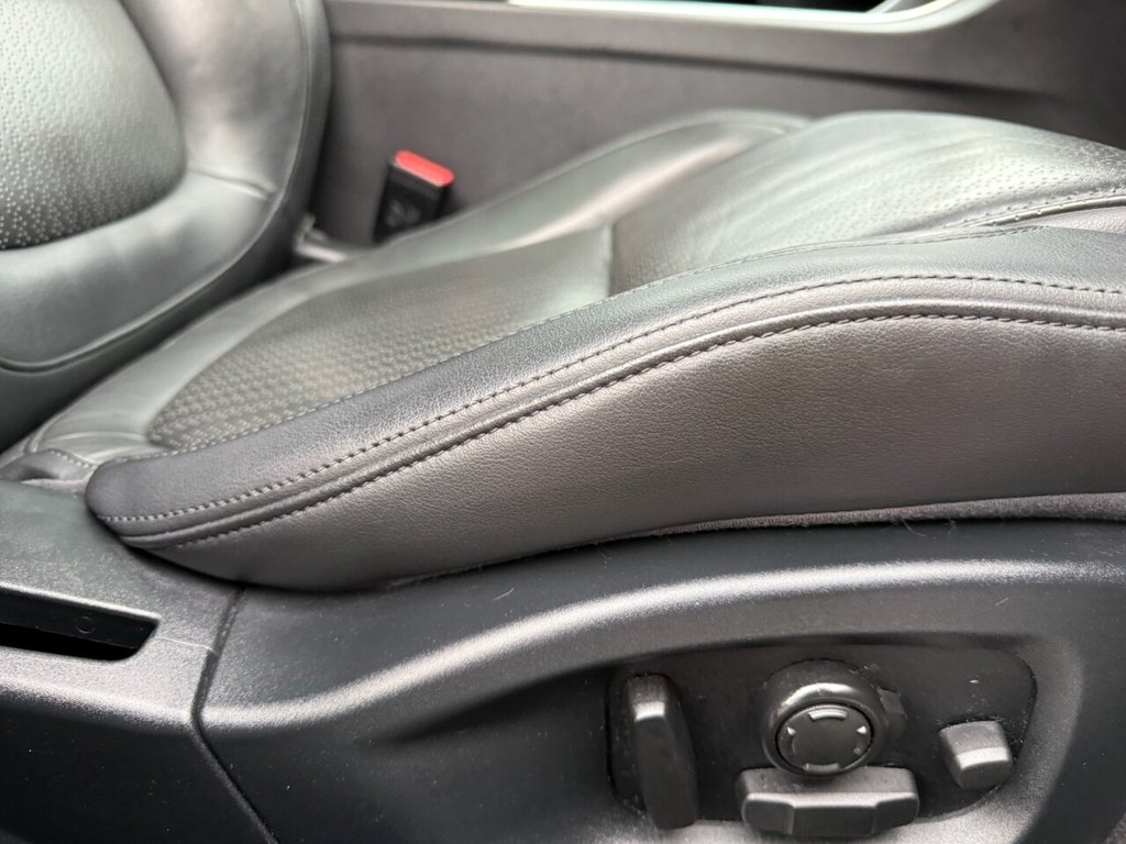 Used Jaguar XE 2017 for sale - 76417841: Photo 43