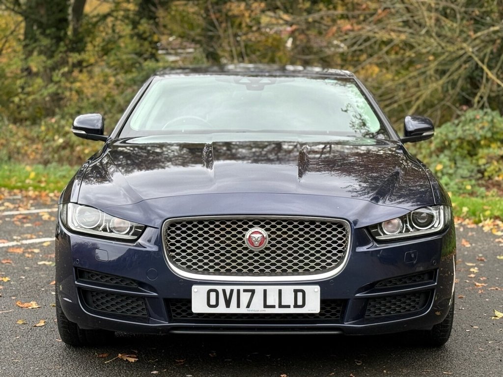 Used Jaguar XE 2017 for sale - 76417841: Photo 7