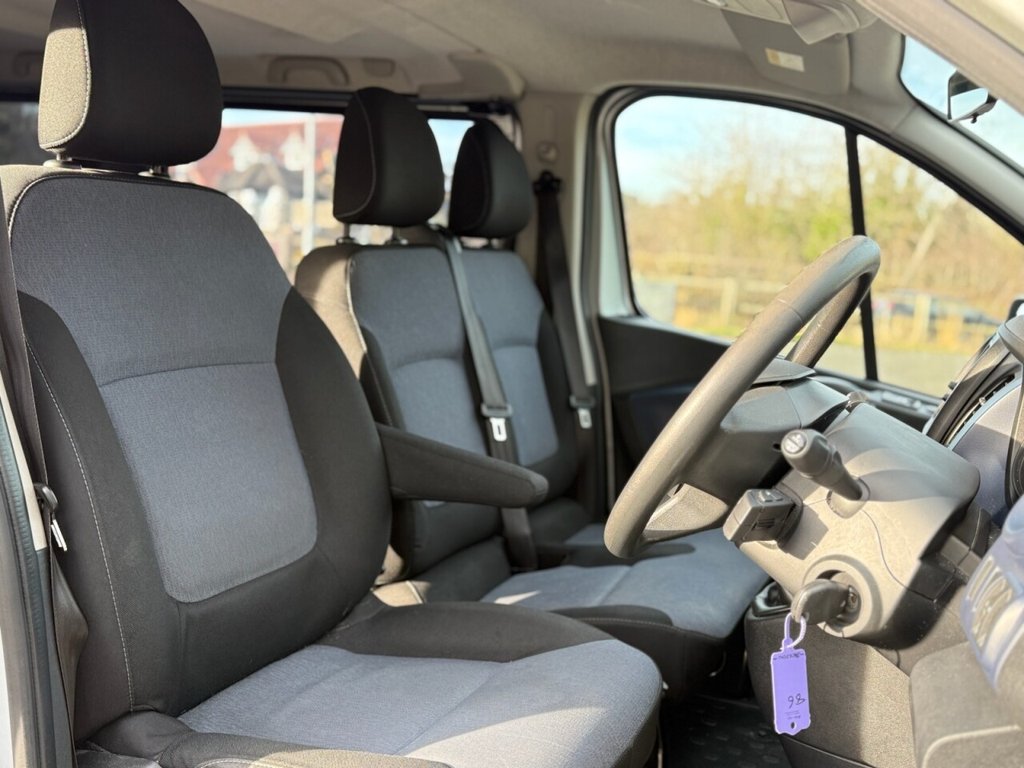 Used Vauxhall Vivaro 2018 for sale - 76338342: Photo 18