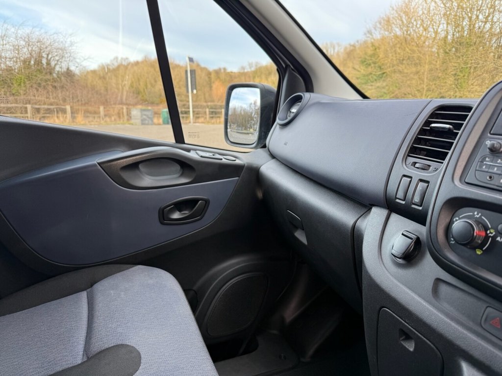 Used Vauxhall Vivaro 2018 for sale - 76338342: Photo 37