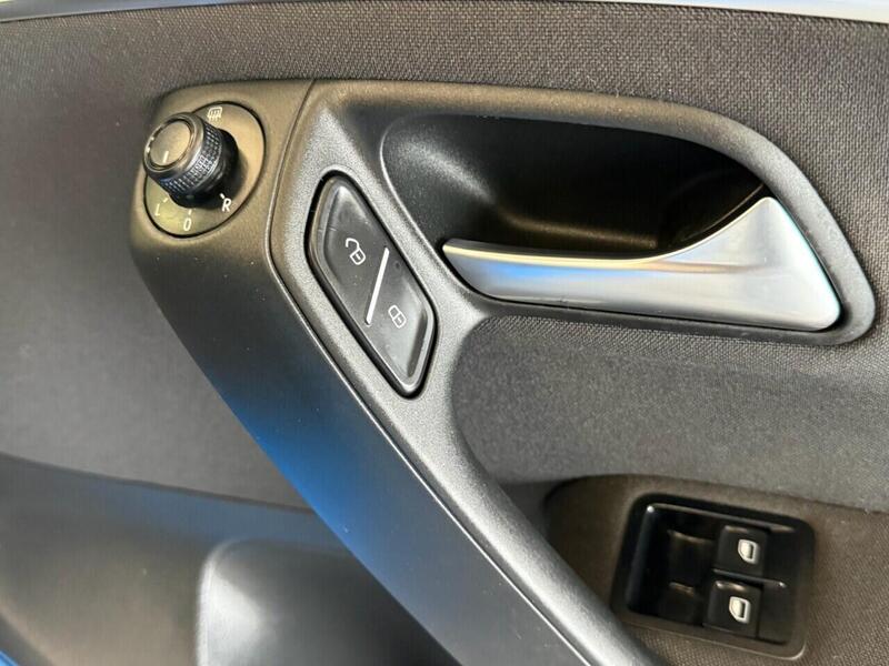 Used Volkswagen Polo 2014 for sale - 77850832: Photo 23