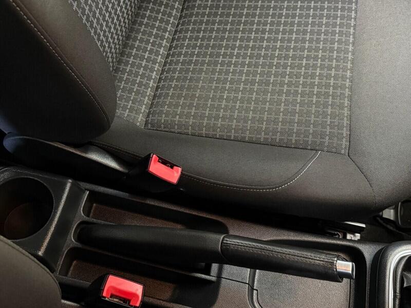 Used Volkswagen Polo 2014 for sale - 77850832: Photo 32