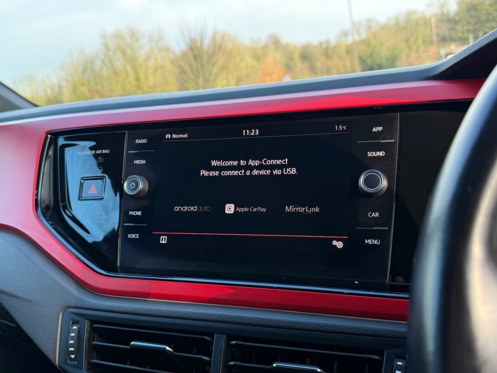 Used Volkswagen Polo 2018 for sale - 77188519: Photo 5