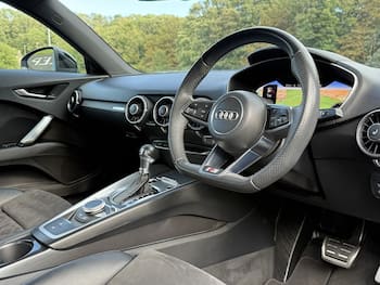 Used Audi TT 2019 for sale - 79679439: Photo