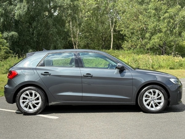 Used Audi A1 2018 for sale - 76338361: Photo 4