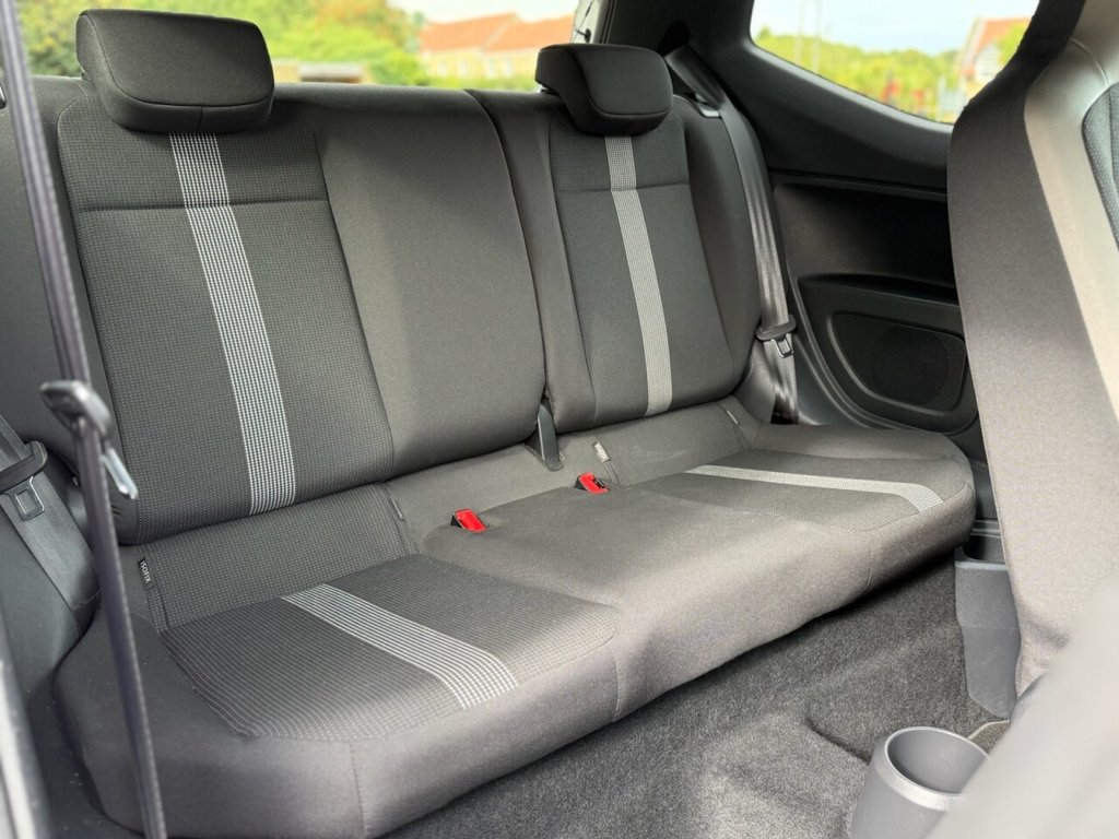 Used Volkswagen up! 2018 for sale - 76338387: Photo 12