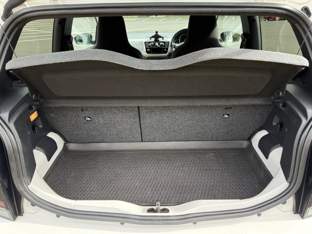 Used Volkswagen up! 2018 for sale - 76338387: Photo 15