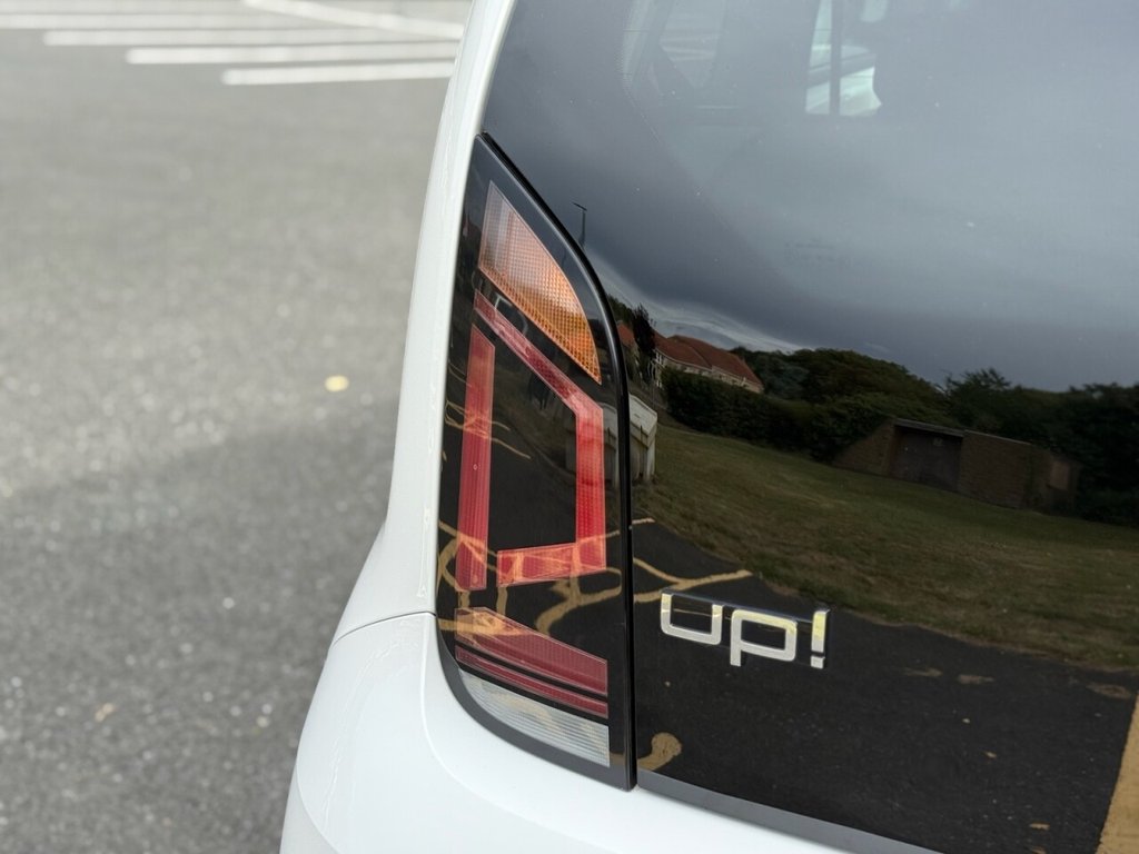 Used Volkswagen up! 2018 for sale - 76338387: Photo 19