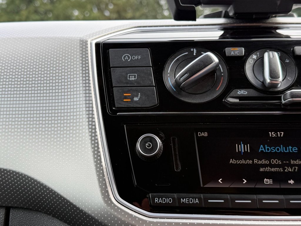 Used Volkswagen up! 2018 for sale - 76338387: Photo 22