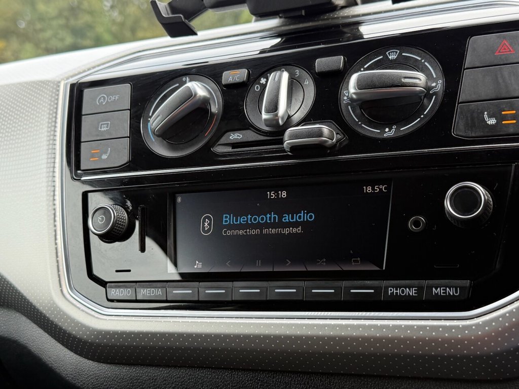 Used Volkswagen up! 2018 for sale - 76338387: Photo 28