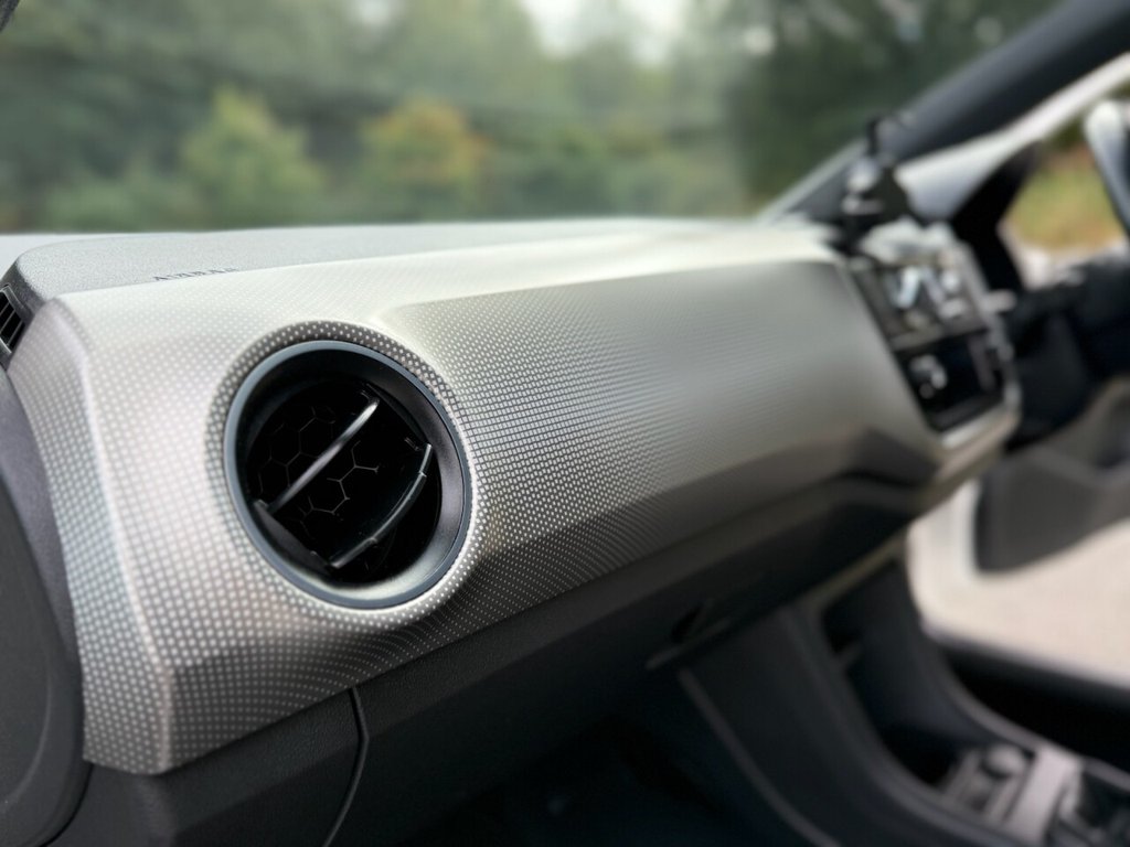 Used Volkswagen up! 2018 for sale - 76338387: Photo 34