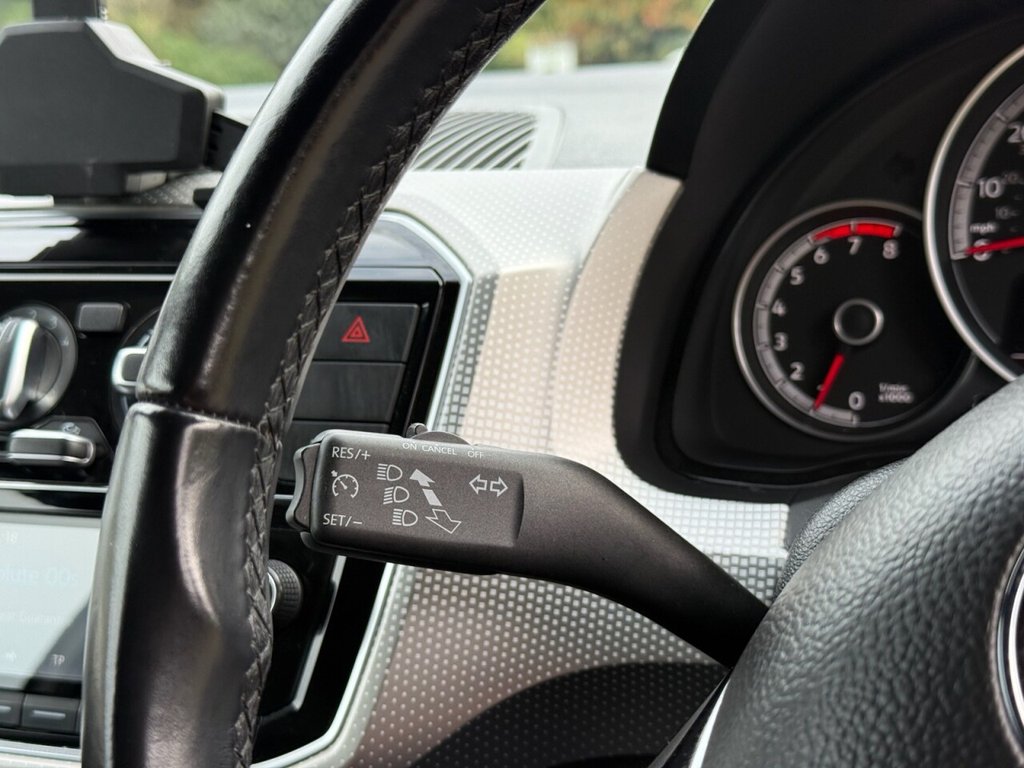 Used Volkswagen up! 2018 for sale - 76338387: Photo 47