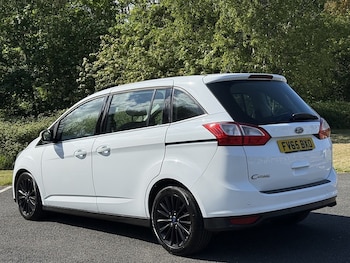 Used Ford Grand C-Max 2015 for sale - 78512117: Photo