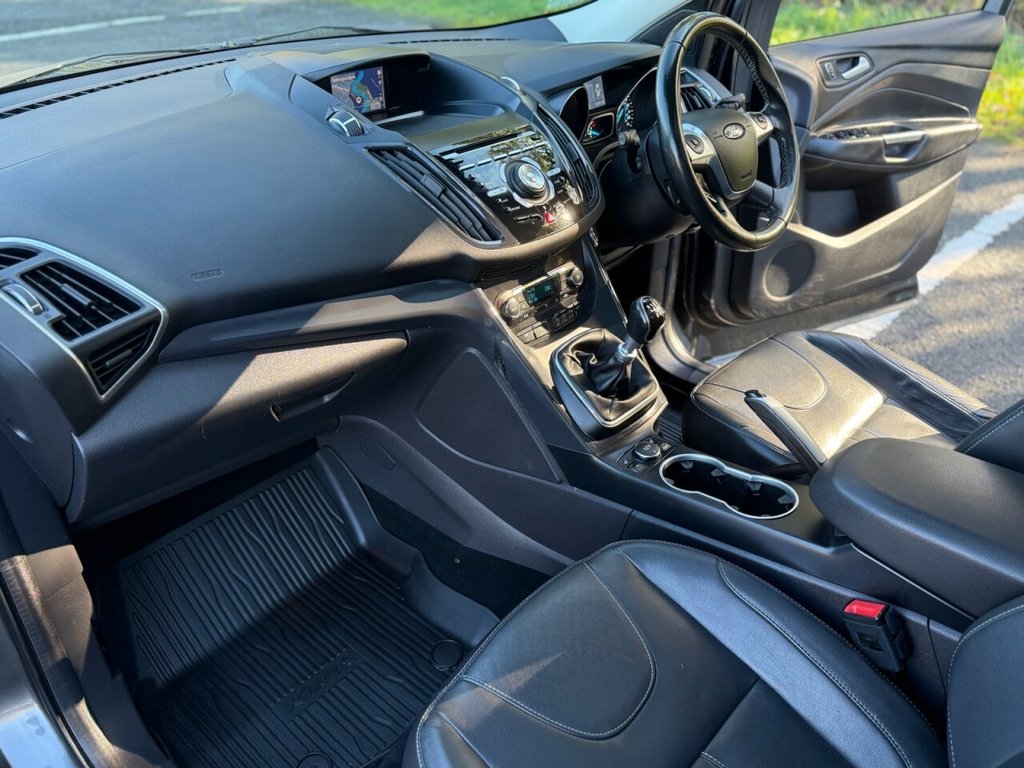 Used Ford Kuga 2015 for sale - 76345958: Photo 44