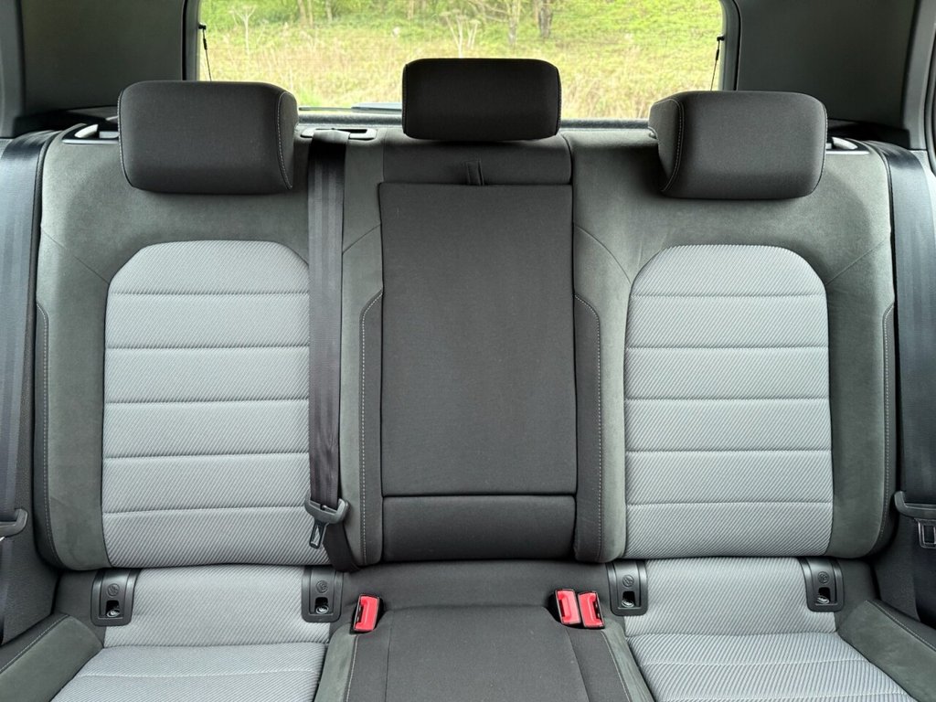 Used Volkswagen Golf 2016 for sale - 77372804: Photo 15