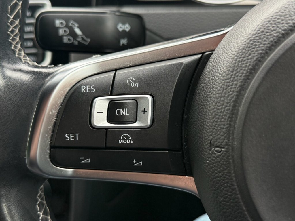 Used Volkswagen Golf 2016 for sale - 77372804: Photo 27