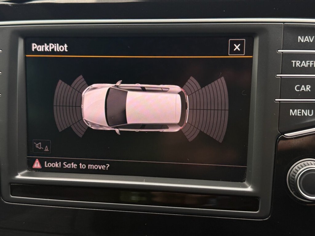 Used Volkswagen Golf 2016 for sale - 77372804: Photo 5