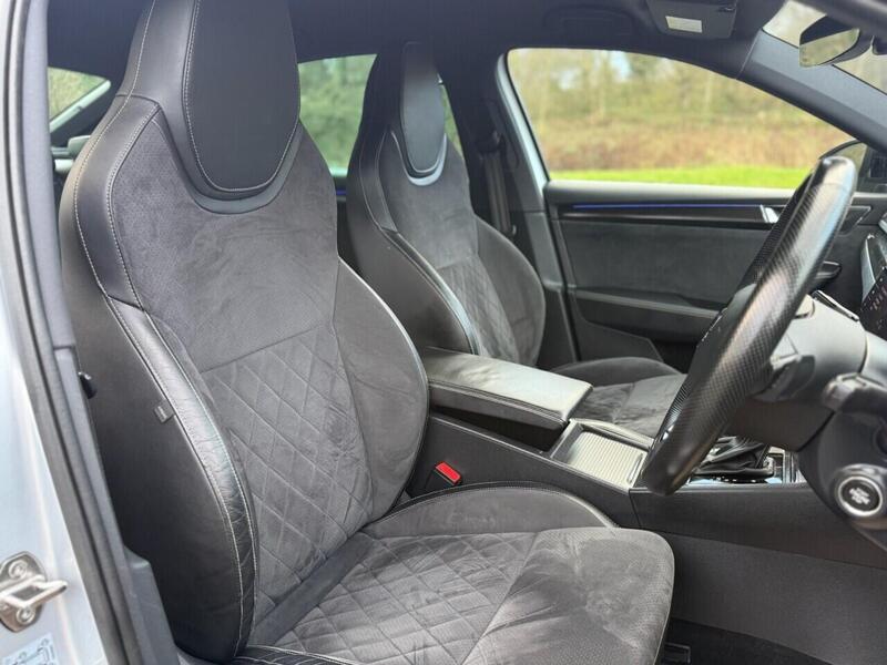 Used Skoda Superb 2020 for sale - 77850822: Photo 11
