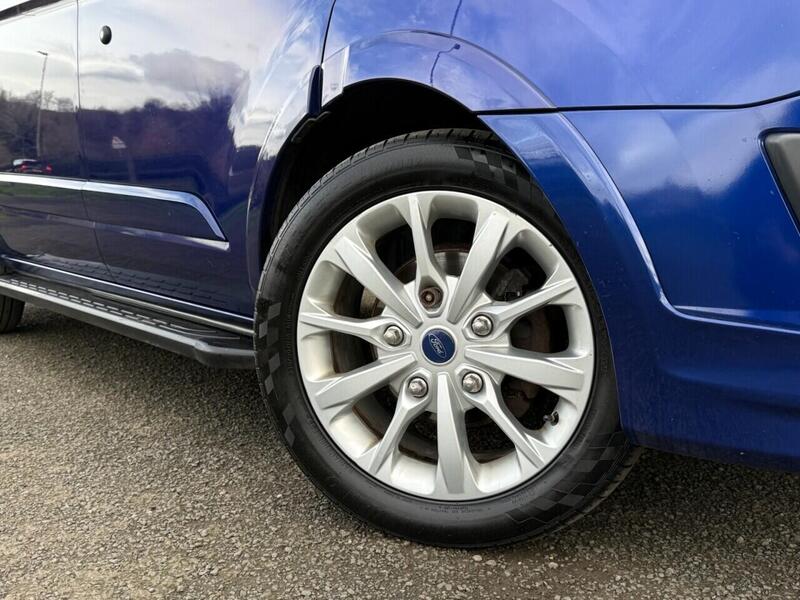 Used Ford Tourneo Custom 2018 for sale - 77850851: Photo 13