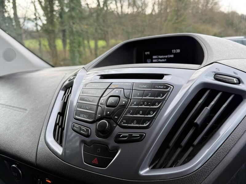 Used Ford Tourneo Custom 2018 for sale - 77850851: Photo 30