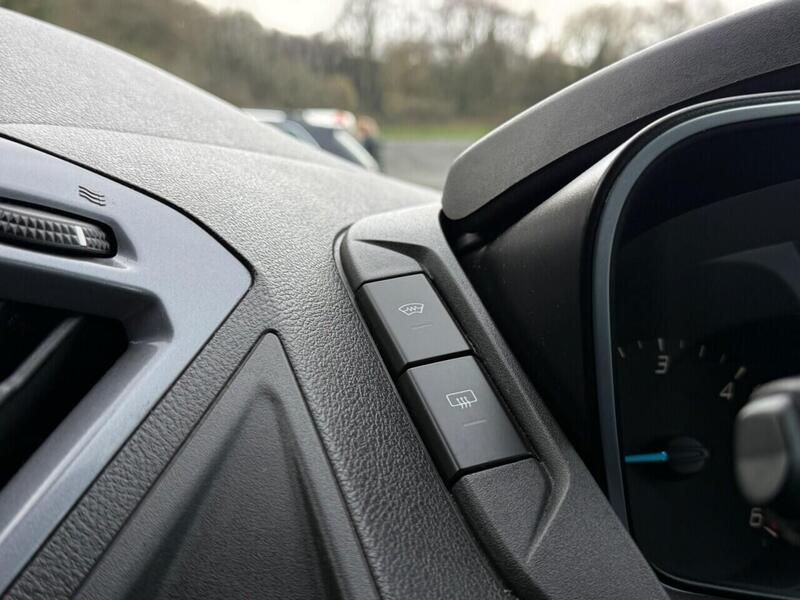 Used Ford Tourneo Custom 2018 for sale - 77850851: Photo 31