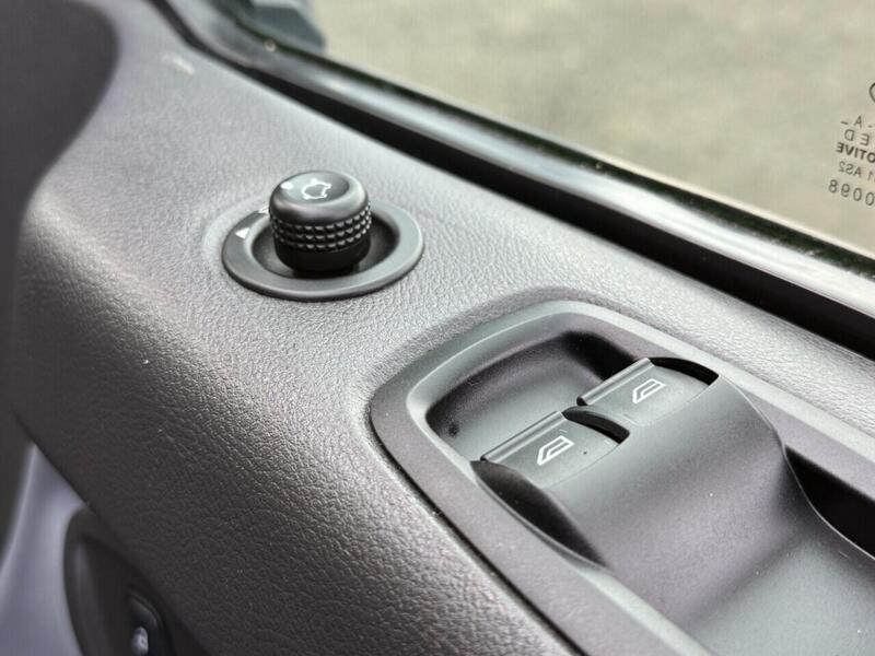 Used Ford Tourneo Custom 2018 for sale - 77850851: Photo 48