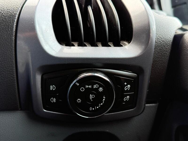 Used Ford Tourneo Custom 2018 for sale - 77850851: Photo 50