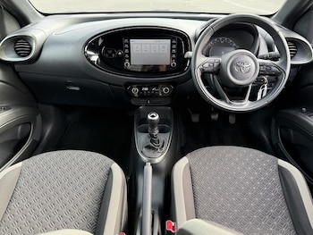 Used Toyota Aygo X 2022 for sale - 78715984: Photo