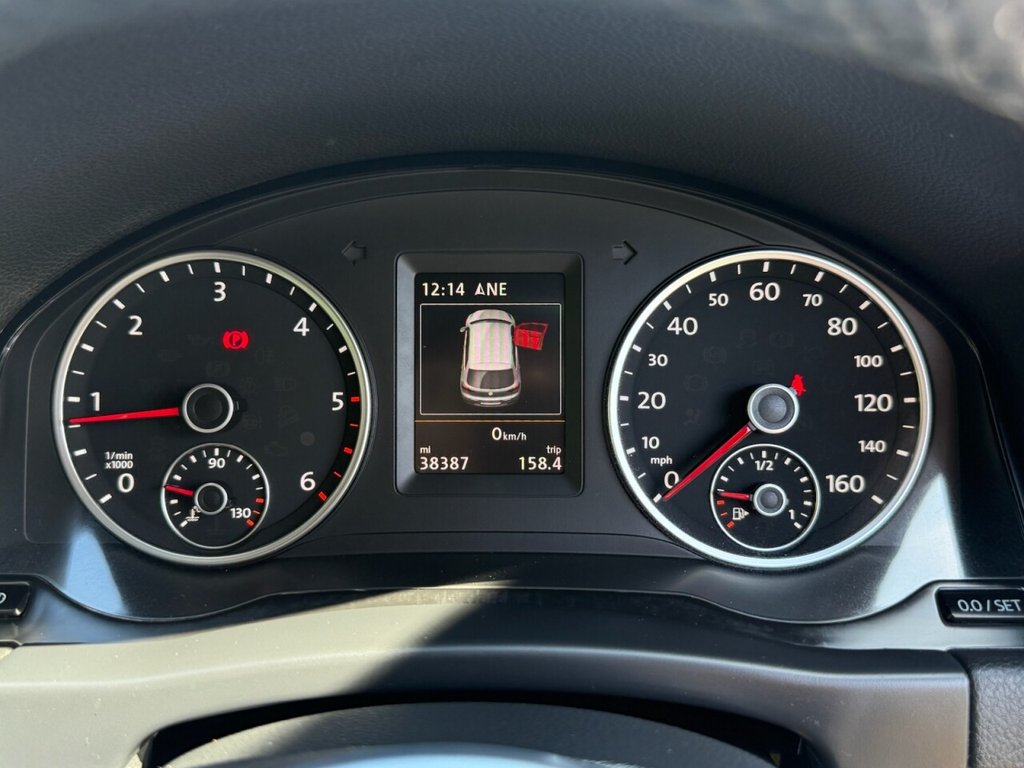 Used Volkswagen Tiguan 2015 for sale - 76338356: Photo 41