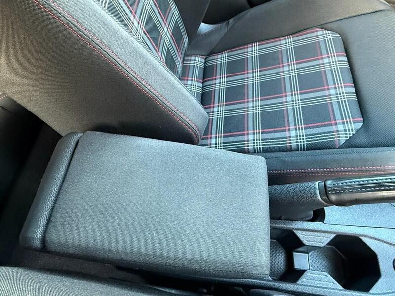 Used Volkswagen Polo 2018 for sale - 77850831: Photo 28