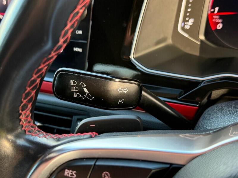 Used Volkswagen Polo 2018 for sale - 77850831: Photo 32