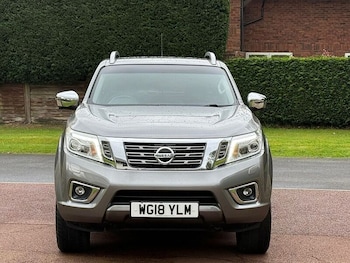 Used Nissan Navara 2018 for sale - 78305144: Photo