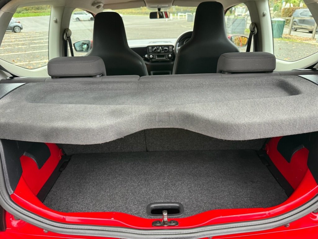 Used Volkswagen up! 2012 for sale - 76338406: Photo 15