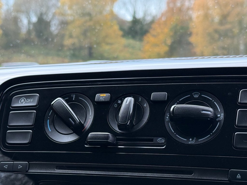 Used Volkswagen up! 2012 for sale - 76338406: Photo 19