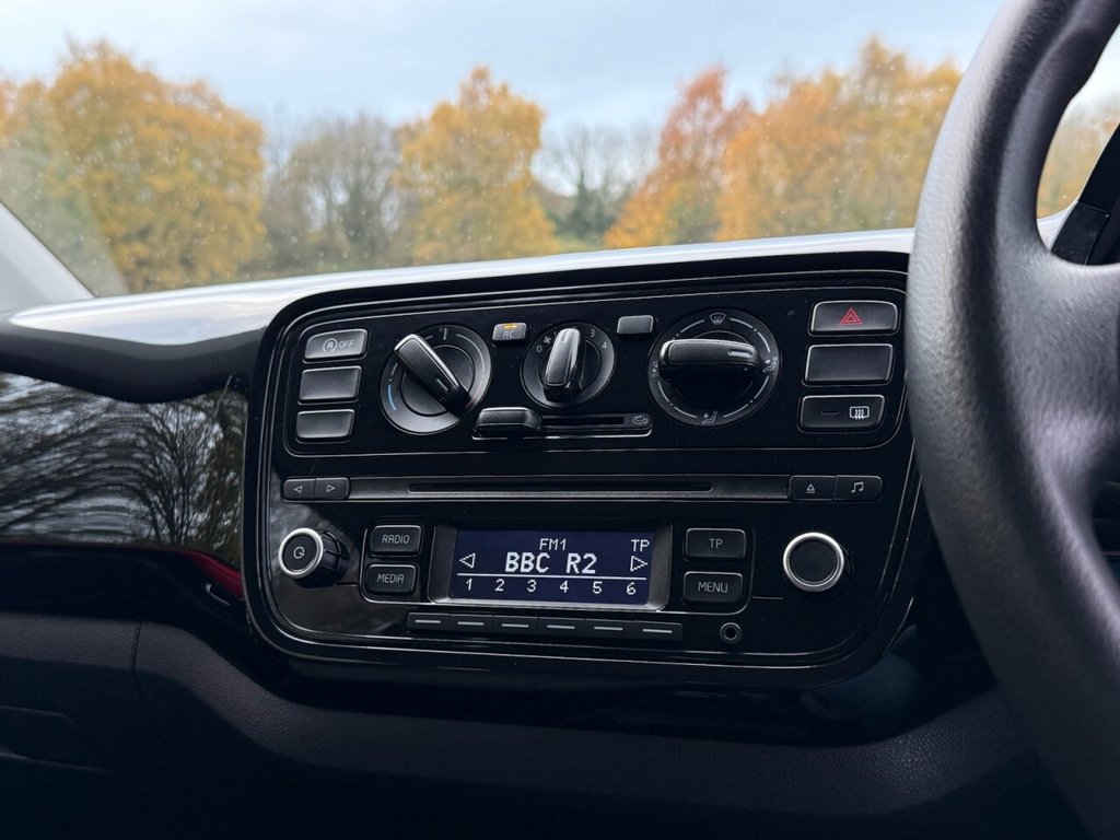 Used Volkswagen up! 2012 for sale - 76338406: Photo 21