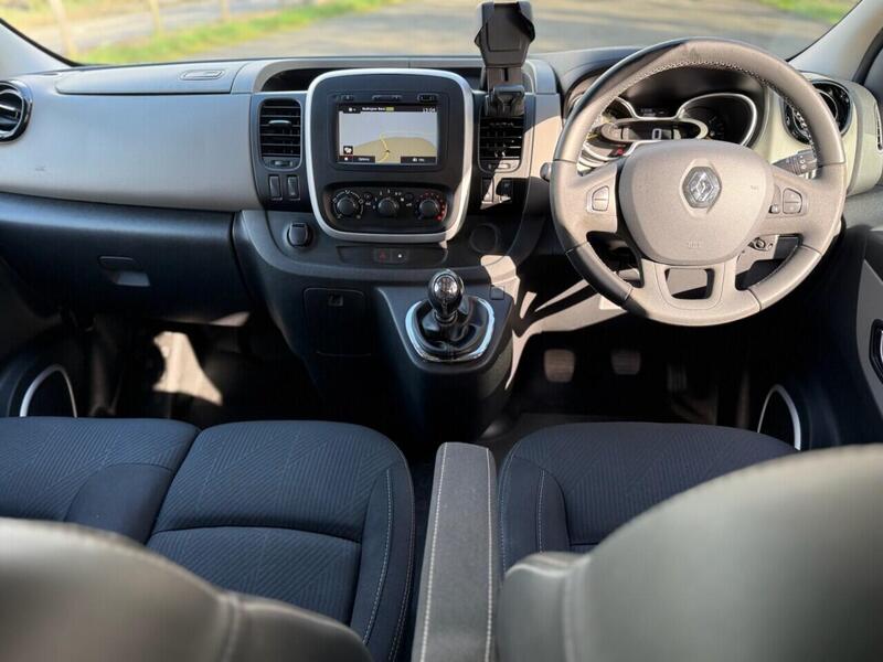 Used Renault Trafic 2015 for sale - 77850908: Photo 26