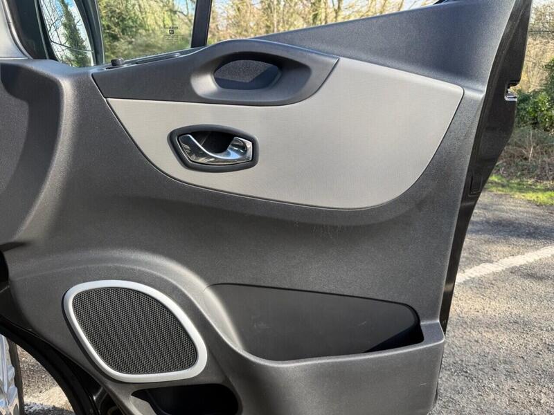 Used Renault Trafic 2015 for sale - 77850908: Photo 27