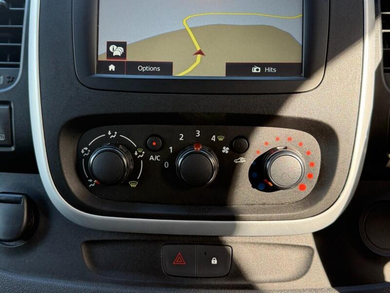 Used Renault Trafic 2015 for sale - 77850908: Photo 29